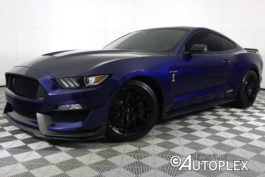 Used 2018 Ford Mustang Shelby GT350 w/ Convenience Package RWD image 1