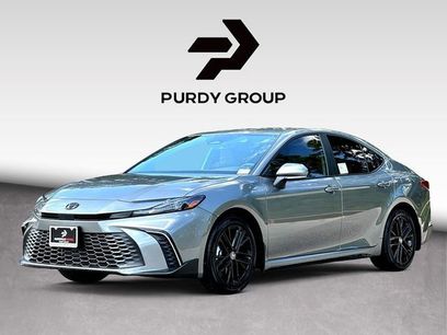 New 2026 Toyota Camry SE w/ Convenience Package