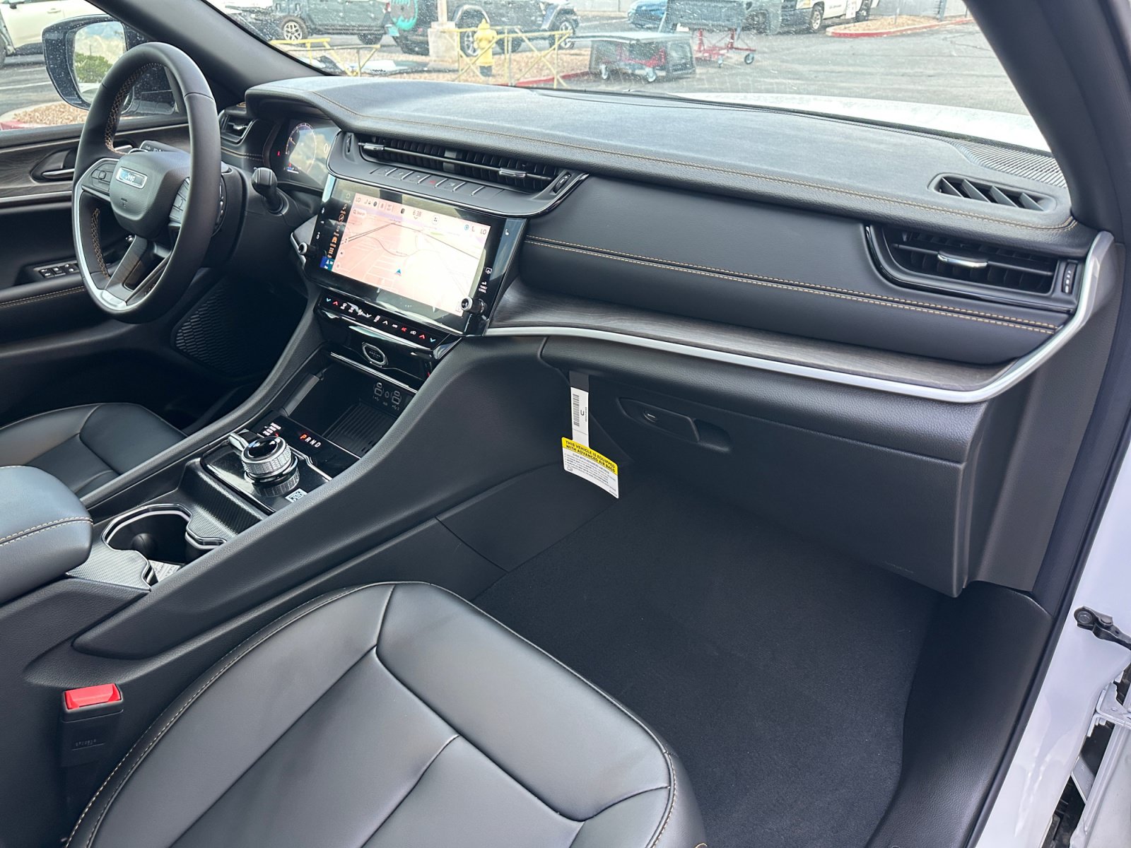 New 2026 Jeep Grand Cherokee Limited AWD/4WD image 30