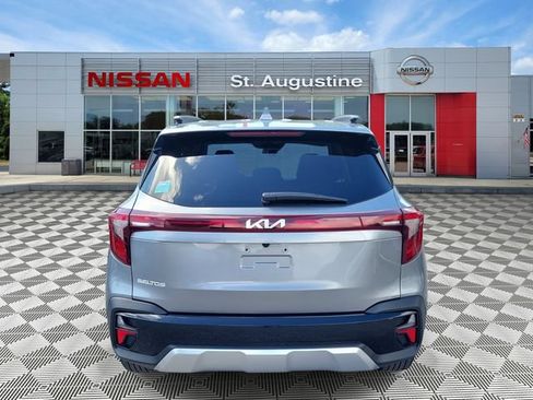 Used 2025 Kia Seltos S FWD image 3