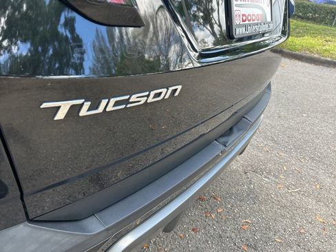 Used 2023 Hyundai Tucson Limited FWD image 20