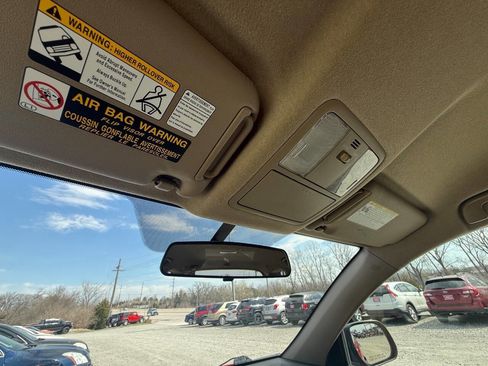 Used 2012 Toyota RAV4 4WD w/ Value Pkg image 28