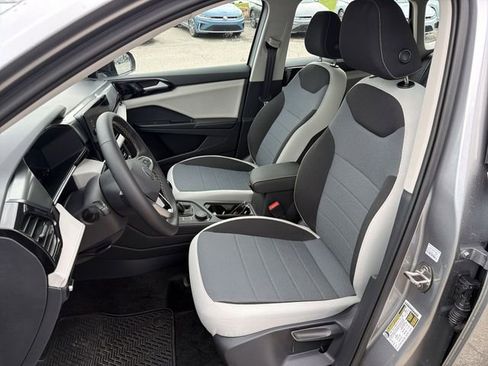 New 2026 Volkswagen Taos S image 12