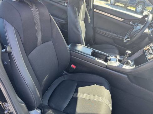 Used 2020 Honda Civic Sport image 21