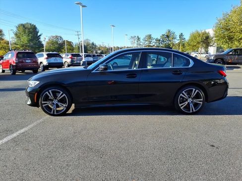 Used 2022 BMW 330i xDrive Sedan w/ Premium Package image 13