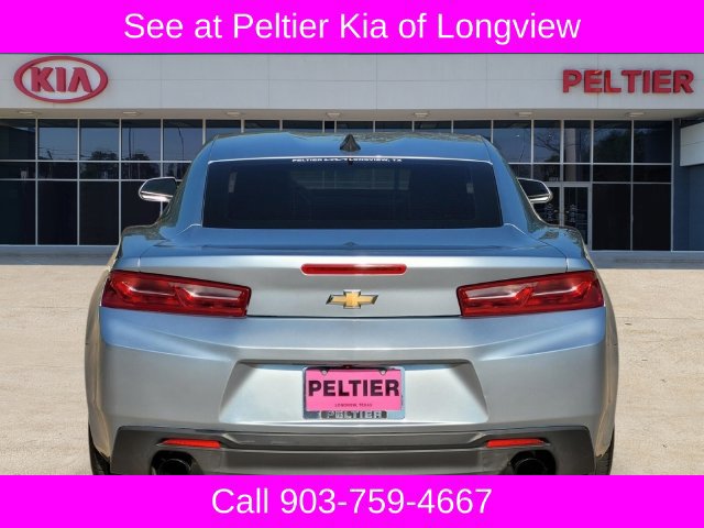 Used 2017 Chevrolet Camaro LT RWD image 5