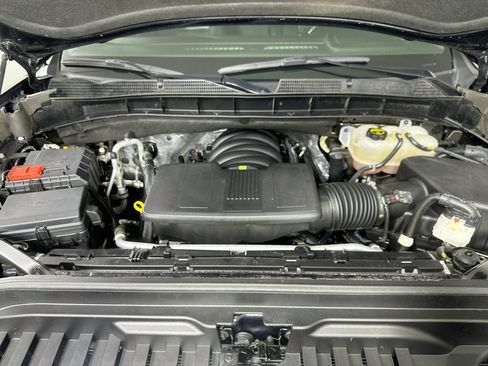Used 2025 GMC Sierra 1500 SLT RWD image 10