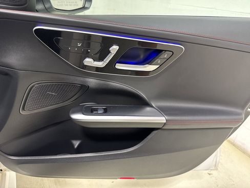 Used 2023 Mercedes-Benz C 43 AMG 4MATIC Sedan image 46