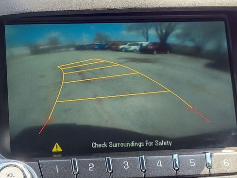 Used 2015 Chevrolet Equinox LT w/ Driver Convenience Package image 12