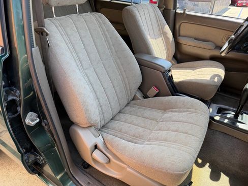 Used 2000 Toyota 4Runner 2WD image 15