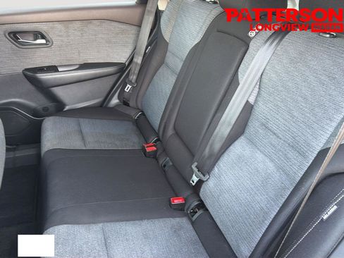 Used 2023 Nissan Rogue SV FWD image 17