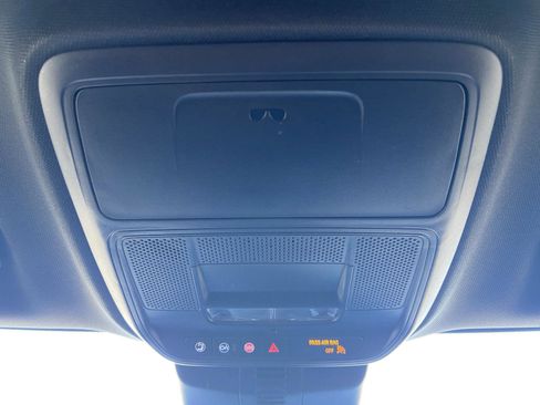 Used 2025 GMC Acadia Elevation image 56