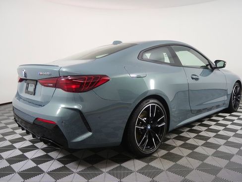 Certified 2026 BMW M440i Coupe image 3