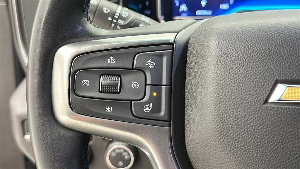 Used 2024 Chevrolet Silverado 1500 LT AWD/4WD image 18