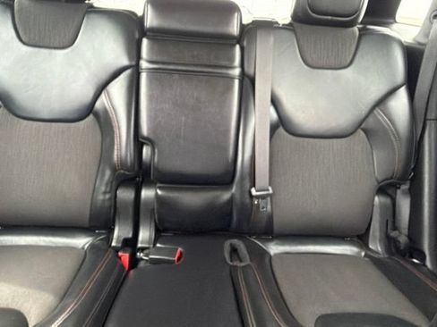 Used 2016 Jeep Cherokee Trailhawk AWD/4WD image 21