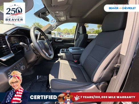 Used 2025 Chevrolet Silverado 1500 LT AWD/4WD image 13