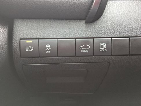 Used 2023 Toyota Camry SE FWD image 23