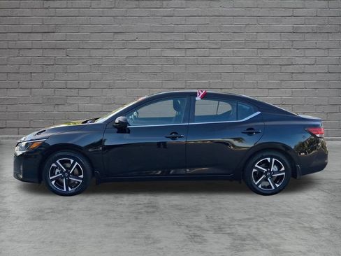Used 2024 Nissan Sentra SV w/ All-Weather Package FWD image 5