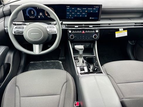 New 2026 Hyundai Tucson SEL image 32