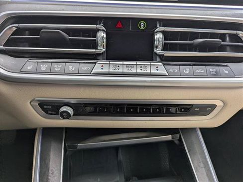 Used 2022 BMW X5 sDrive40i w/ Premium Package RWD image 20