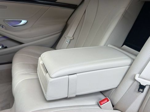 Used 2019 Mercedes-Benz S 450 Sedan image 51