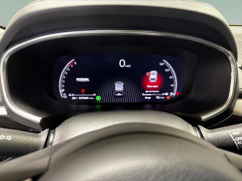 Certified 2023 Acura MDX FWD w/ Technology Package image 23