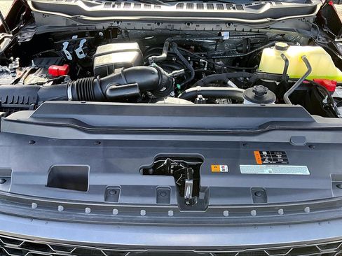 Used 2024 Ford F250 Lariat w/ Tremor Off-Road Package image 31