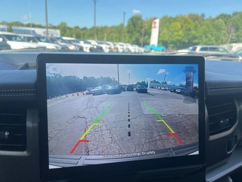 Used 2024 Ford Expedition Max XLT AWD/4WD image 8