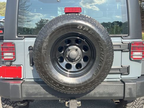 Used 2014 Jeep Wrangler Sport image 28