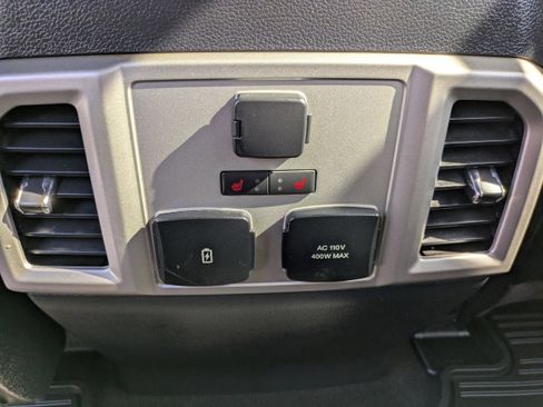 Used 2020 Ford F150 Lariat w/ Equipment Group 502A Luxury image 14