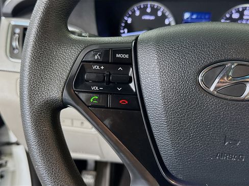 Used 2016 Hyundai Sonata SE image 14