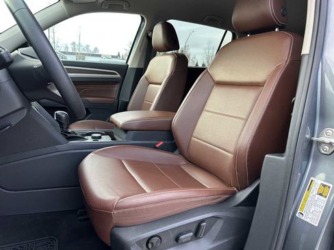 Used 2022 Volkswagen Atlas SE image 23