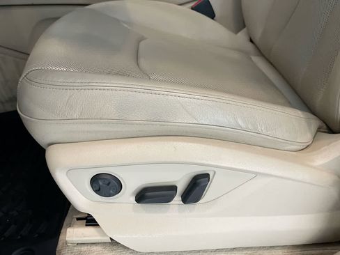 Used 2019 Audi Q7 3.0T Premium Plus w/ Premium Plus Package image 12