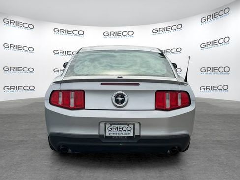 Used 2012 Ford Mustang Premium RWD image 6