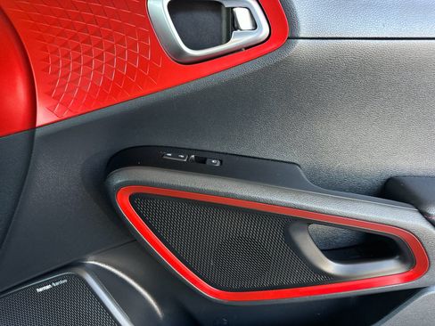 Certified 2023 Kia Soul GT-Line w/ GT-Line Technology Package FWD image 23