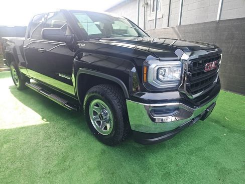 Used 2018 GMC Sierra 1500 4x4 Double Cab w/ Sierra Convenience Package image 1