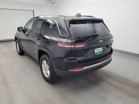 Used 2023 Jeep Grand Cherokee Laredo w/ Luxury Tech Group I AWD/4WD image 5