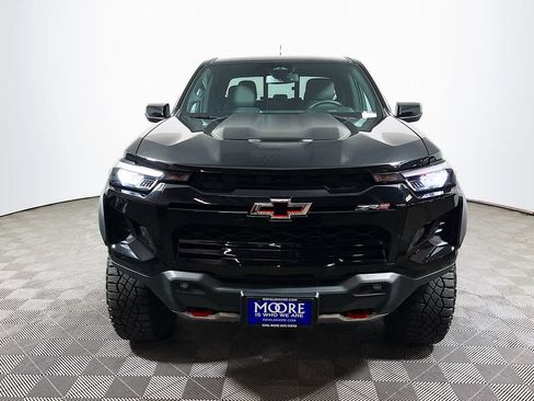 Used 2023 Chevrolet Colorado ZR2 AWD/4WD image 2