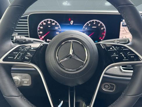 New 2026 Mercedes-Benz GLE 450 4MATIC image 14