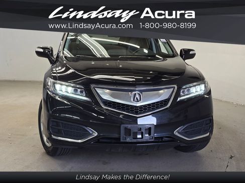 Used 2017 Acura RDX w/ Technology Package image 2