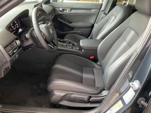 Certified 2025 Honda Civic Sport image 3