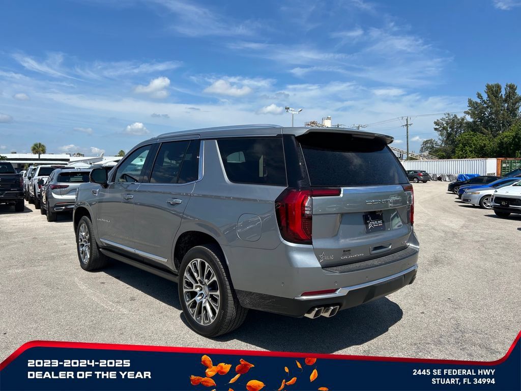 New 2026 GMC Yukon Denali w/ Denali Reserve Package AWD/4WD image 5