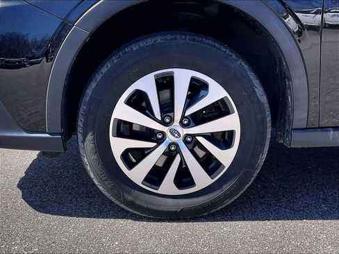 Used 2020 Subaru Outback 2.5i AWD/4WD image 7