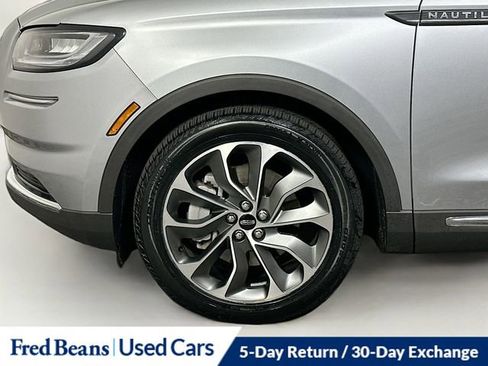 Certified 2022 Lincoln Nautilus Reserve image 34