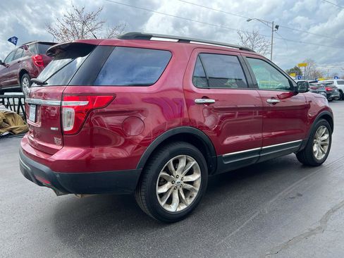 Used 2014 Ford Explorer XLT w/ Equipment Group 202A image 6