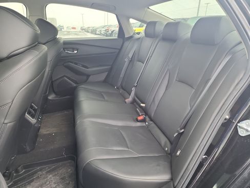 Used 2024 Honda Accord Touring image 5