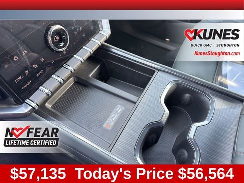 New 2026 GMC Acadia AT4 image 30