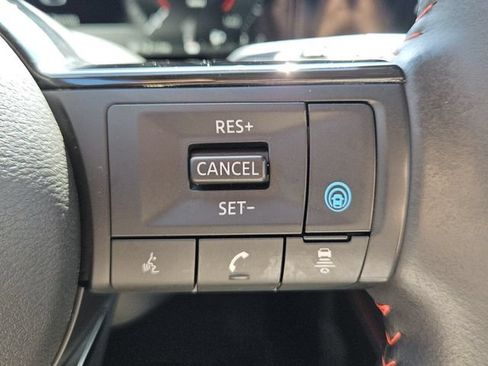 Used 2025 Nissan Kicks SR AWD/4WD image 22