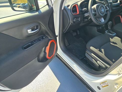 Used 2019 Jeep Renegade Sport AWD/4WD image 19