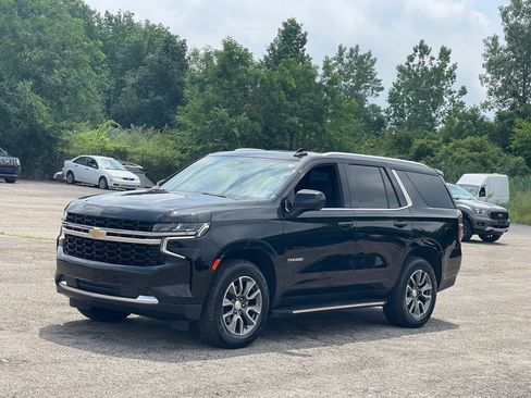 Used 2023 Chevrolet Tahoe LS AWD/4WD image 34